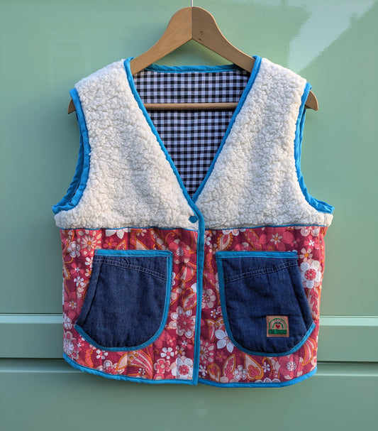 Cosy Fleece and Floral Gilet (Size Small)